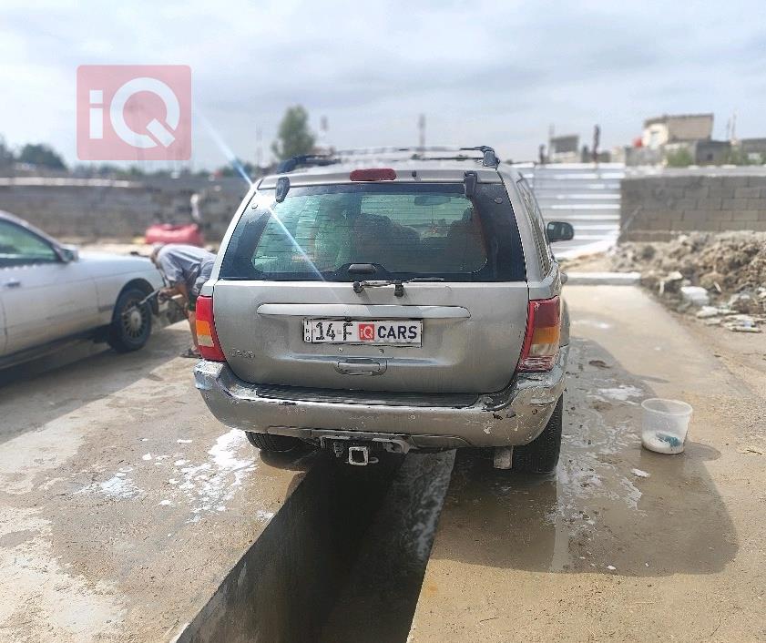 جيب جراند شيروكي